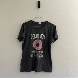 Donut 🍩 Mom T‎ Shirt